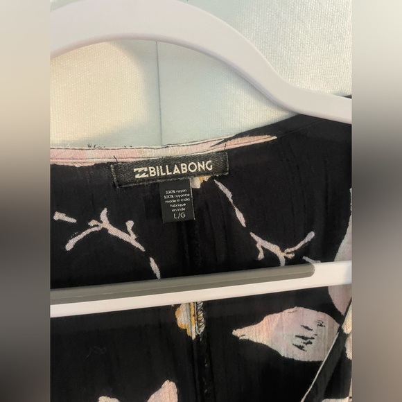 Billabong Black Tunic Top with Pink and White Floral large - Picture 4 of 6